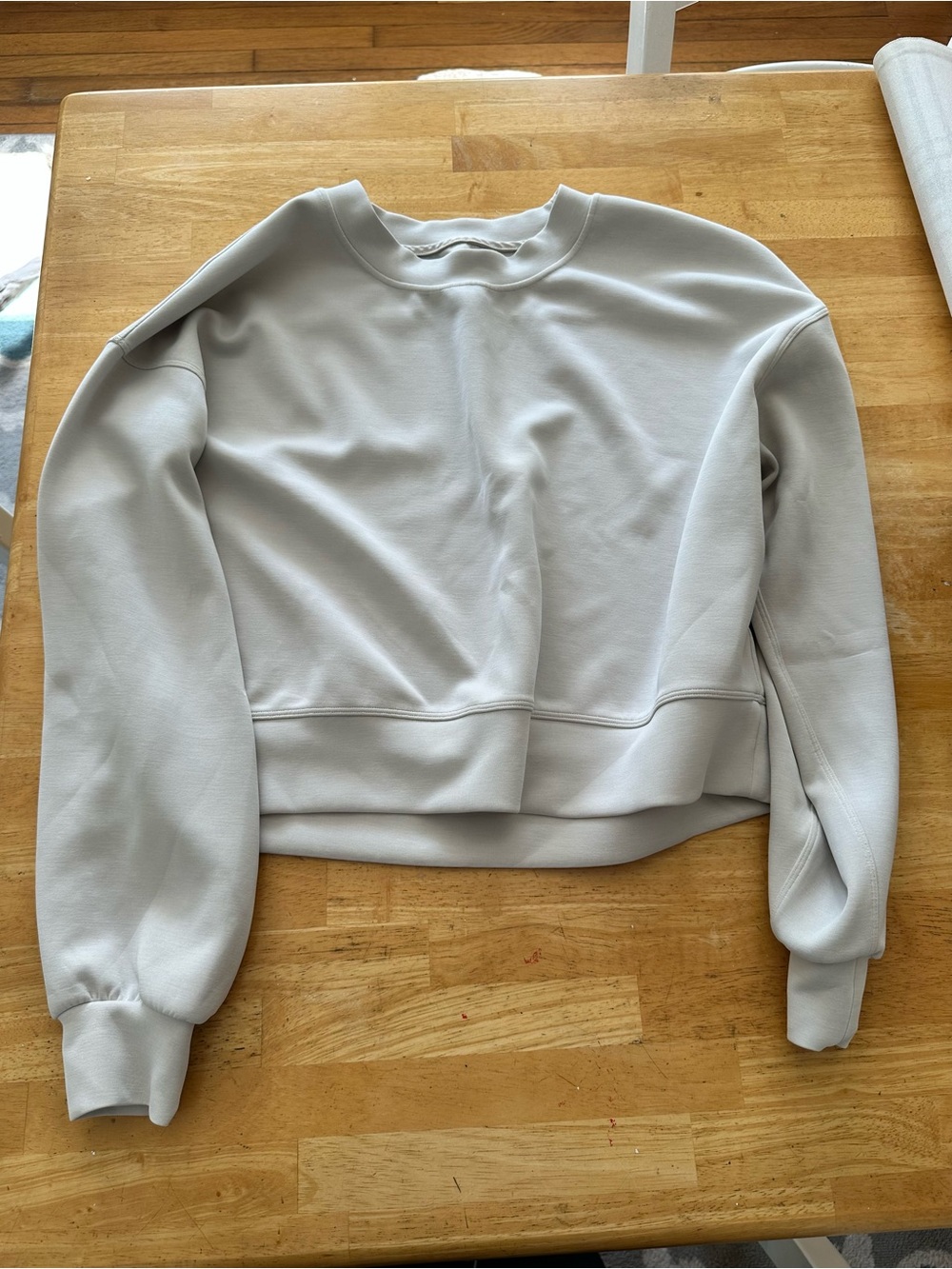 Lululemon softstreme crewneck size 8